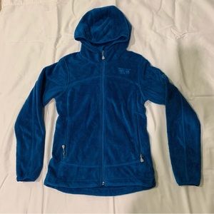 ✨ FUZZY BLUE ZIP UP JACKET ✨